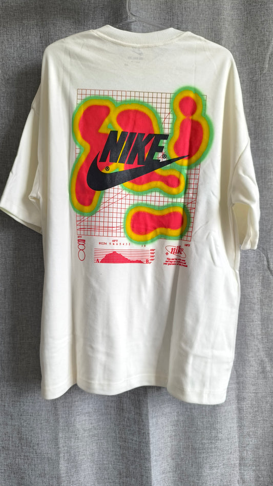 Remera Oversized "NK The Chart"