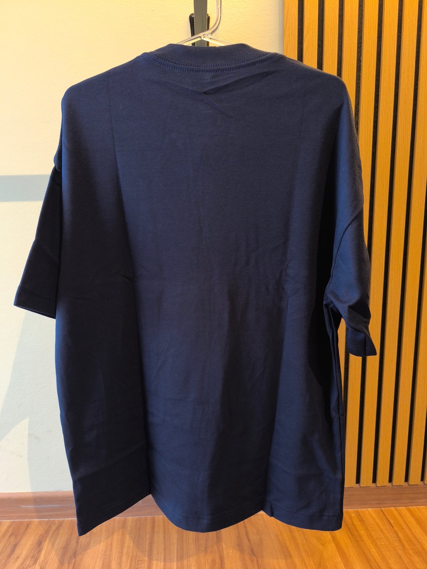 Remera Oversized NK Bordada Classic