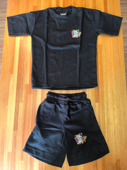 Conjunto Remera y Short VNS Off The Wall