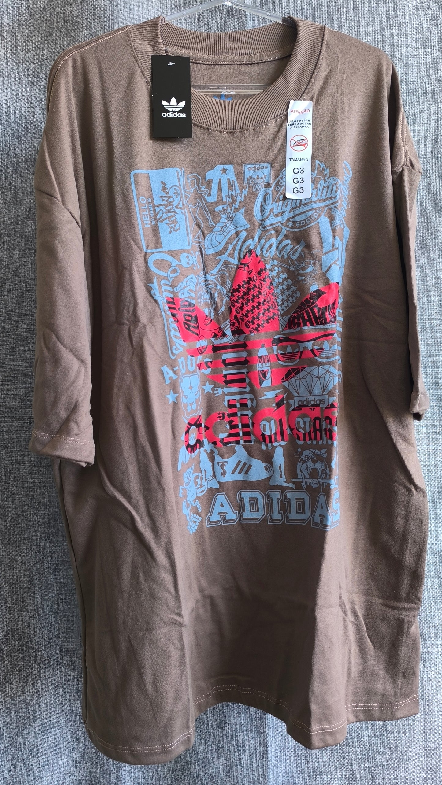 Remera Plus Size ADI Retro Roots
