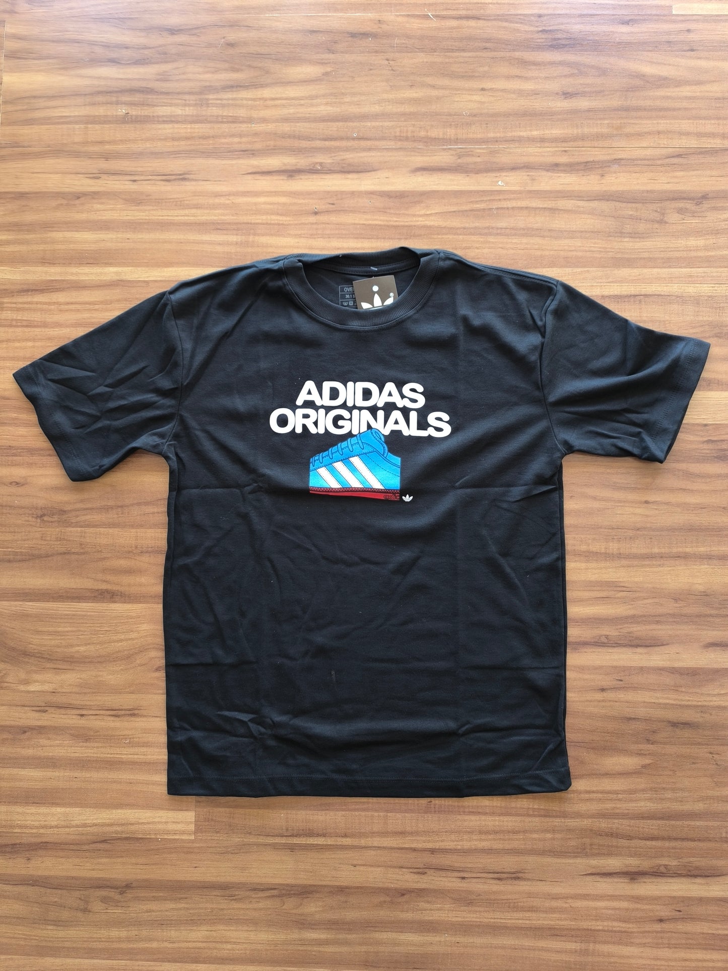Remera Oversized ADI Sneaker Club