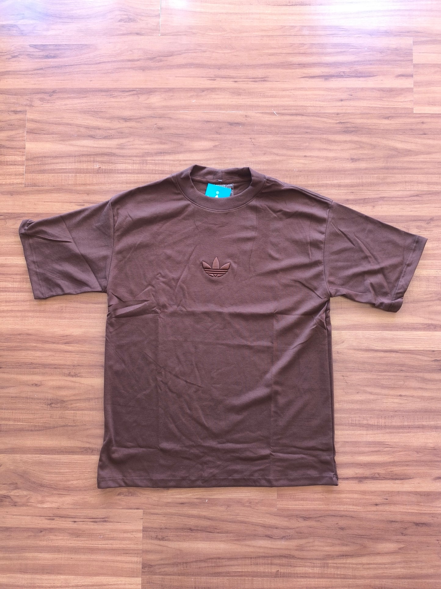 Remera Oversized Bordada ADI Alpha