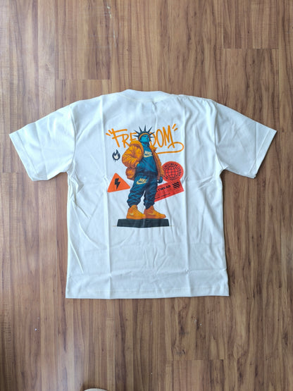 Remera Oversized NK Freedom