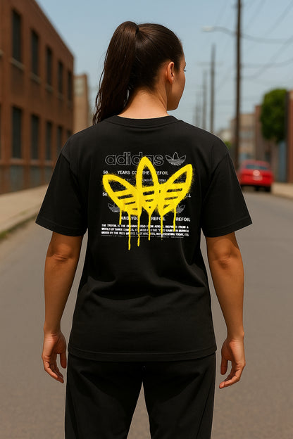 Remera Oversized ADI Golden Graff