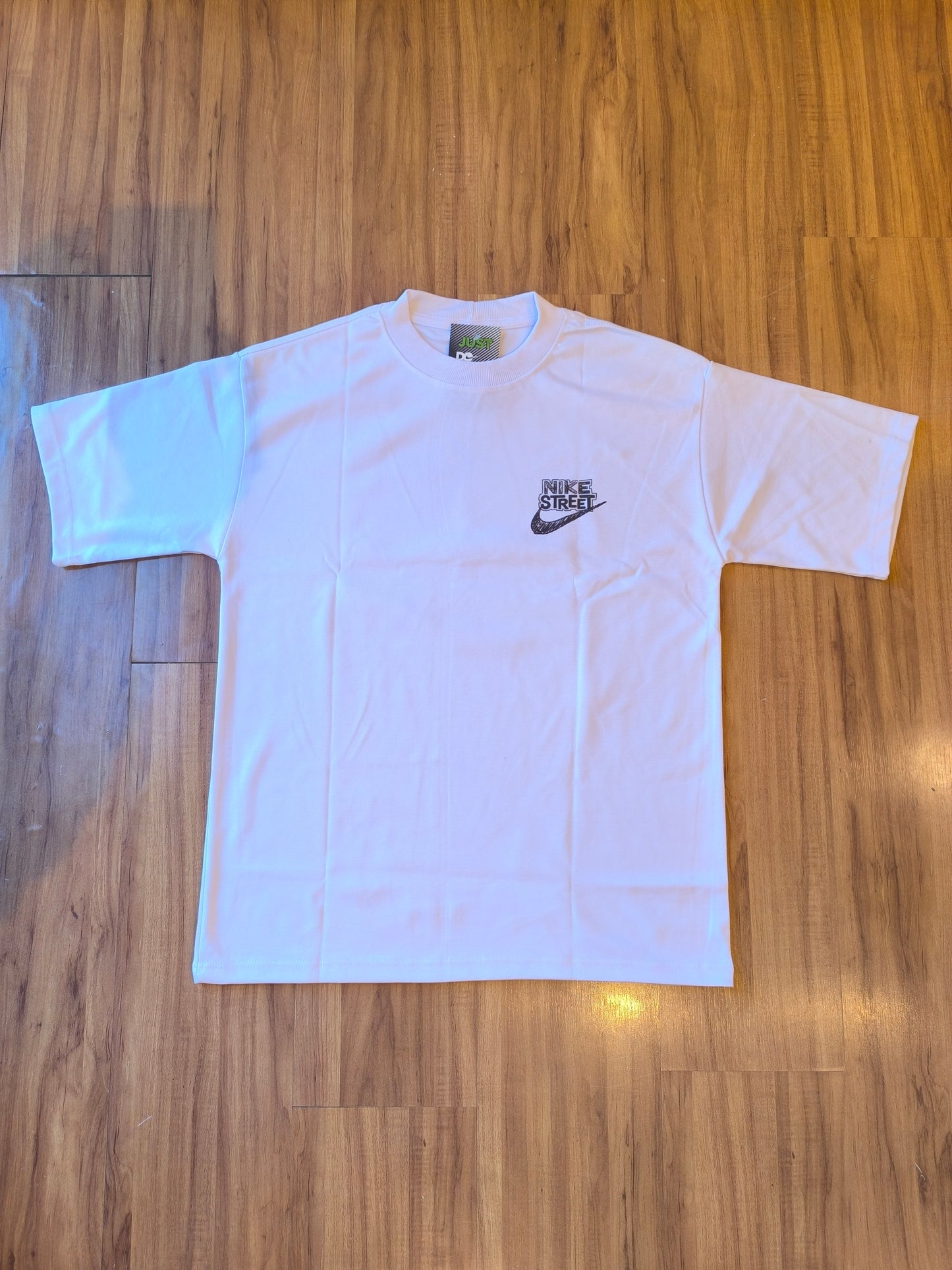 Remera Oversized NK Back Street