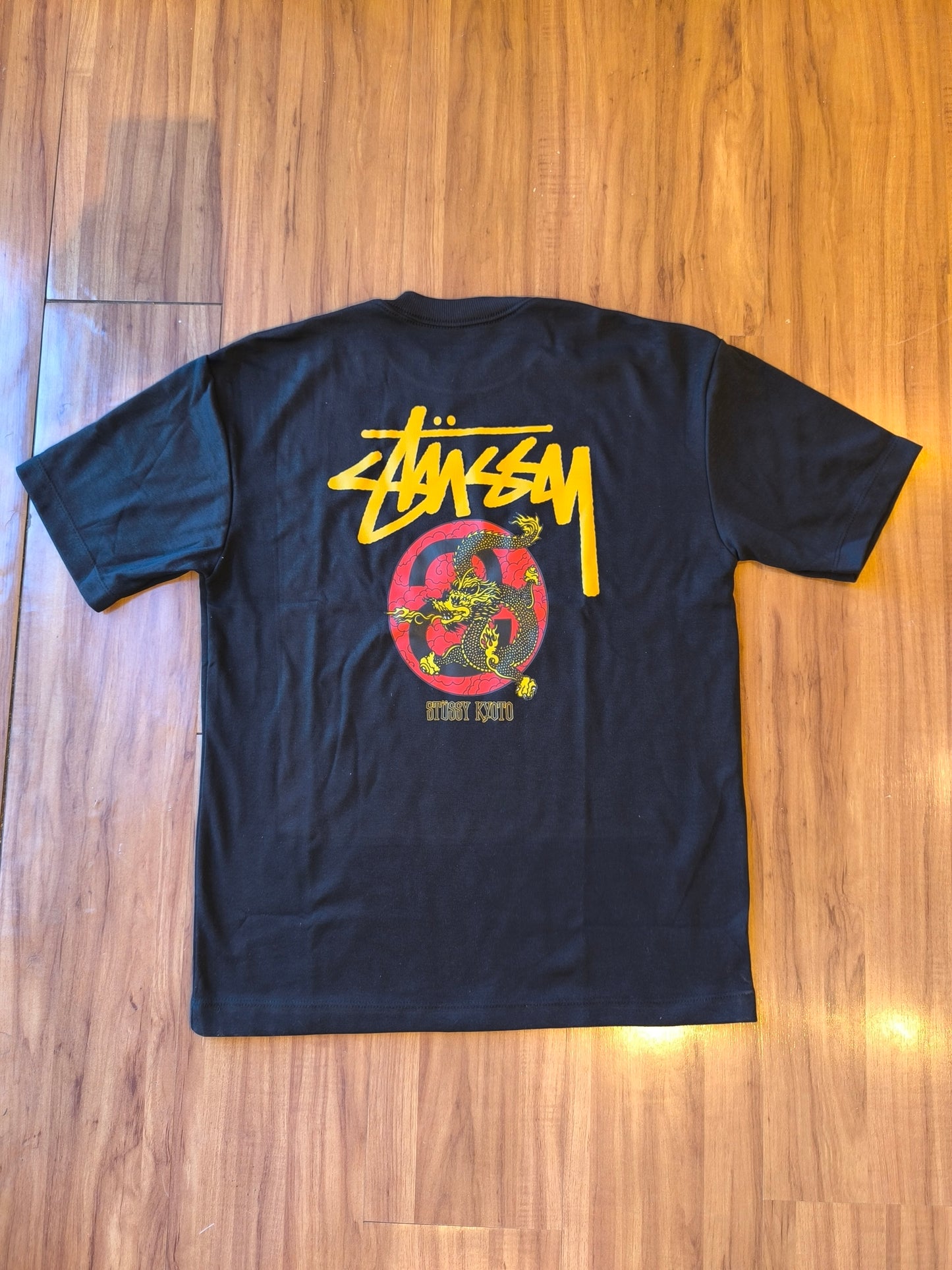 Remera Oversized STSSY Kyoto