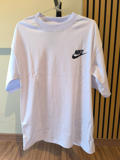 Remera Oversized NK Zeus