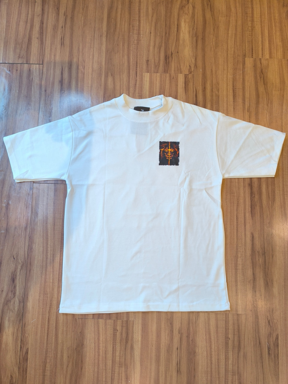 Remera Oversized Lion Faith