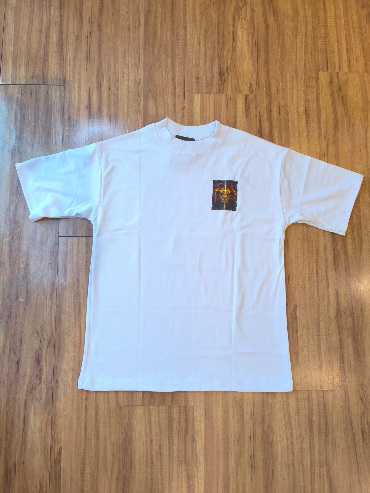 Remera Oversized Lion Faith
