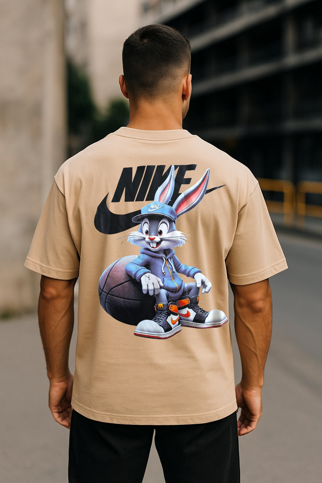 Remera Oversized NK Looney