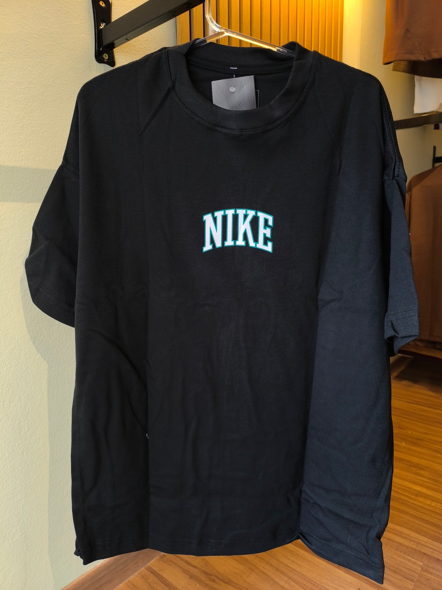 Remera Oversized NK Champions 1972